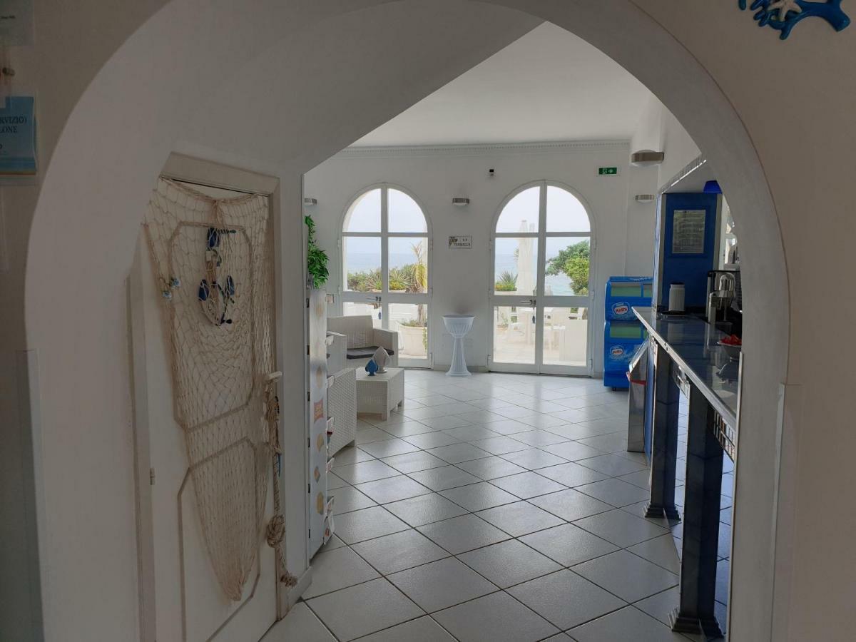 Hotel Caraibisiaco Sul Mare Сан-П'єтро-ін-Беванья Екстер'єр фото
